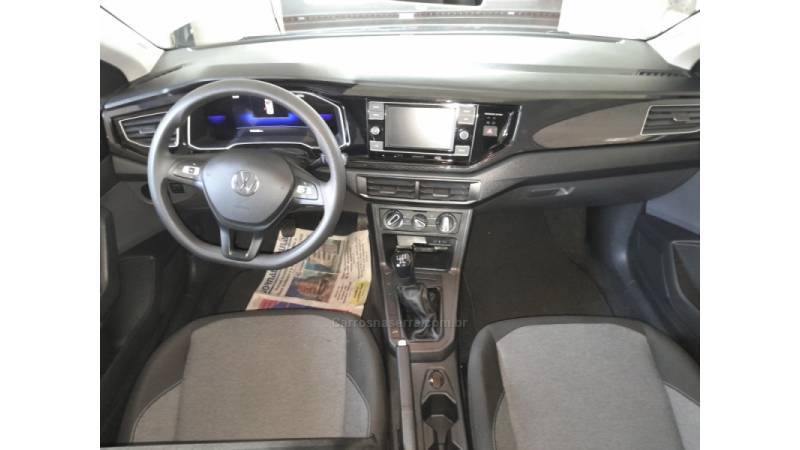 VOLKSWAGEN - POLO - 2023/2023 - Branca - R$ 71.900,00