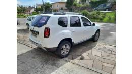 RENAULT - DUSTER - 2018/2019 - Branca - R$ 73.900,00