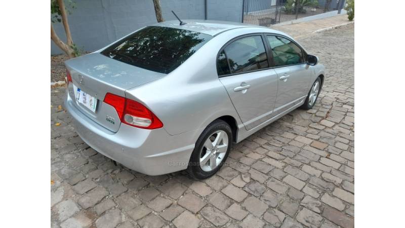 HONDA - CIVIC - 2007/2008 - Prata - R$ 44.900,00