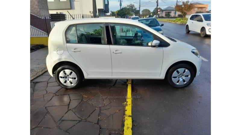 VOLKSWAGEN - UP - 2016/2016 - Branca - R$ 42.900,00