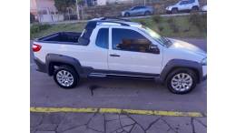 FIAT - STRADA - 2013/2014 - Branca - R$ 58.900,00