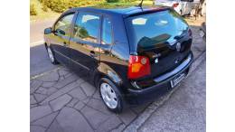 VOLKSWAGEN - POLO - 2003/2003 - Preta - R$ 20.500,00