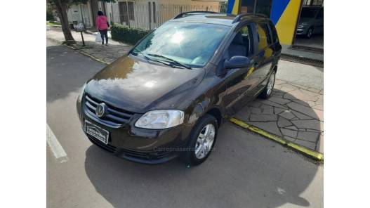 VOLKSWAGEN - SPACEFOX - 2006/2007 - Verde - R$ 27.500,00
