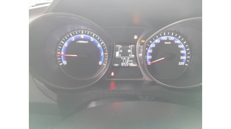 HYUNDAI - HB20 - 2014/2015 - Vermelha - R$ 45.900,00