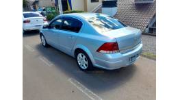 CHEVROLET - VECTRA - 2006/2007 - Prata - R$ 36.500,00