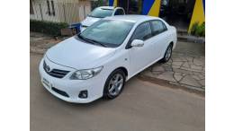 TOYOTA - COROLLA - 2013/2014 - Branca - R$ 74.900,00