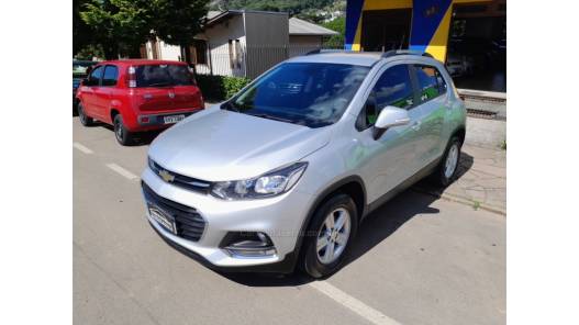 CHEVROLET - TRACKER - 2018/2018 - Prata - R$ 80.000,00