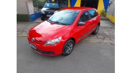 VOLKSWAGEN - GOL - 2011/2012 - Vermelha - R$ 32.900,00