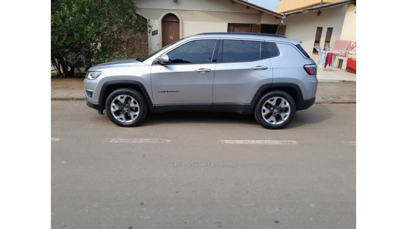 JEEP - COMPASS - 2020/2020 - Cinza - R$ 112.900,00